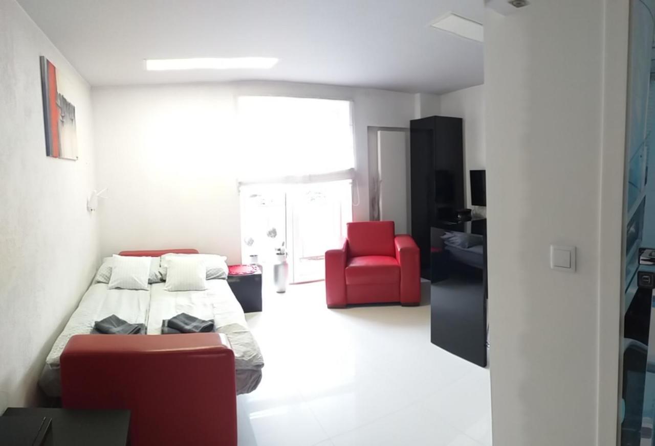 Apartamenty Centrum Rynek Mala Dwojka Kielce Luaran gambar